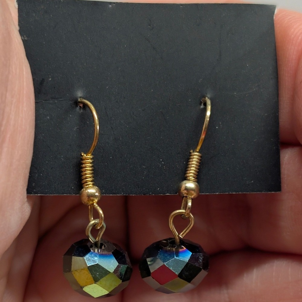 New AB Crystal Bead Dangle Drop Earrings Green Iridescent GoldTone‎ Faceted Hook